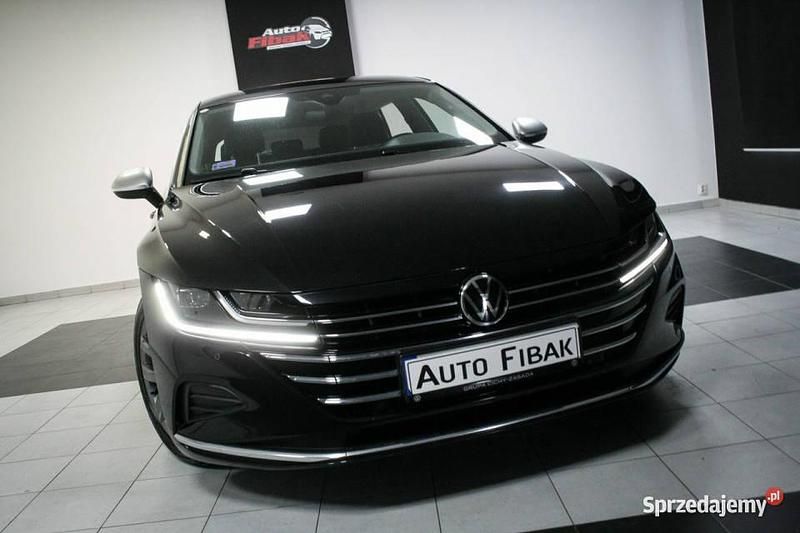 Używany VW Arteon 2022 Czarny Kombi