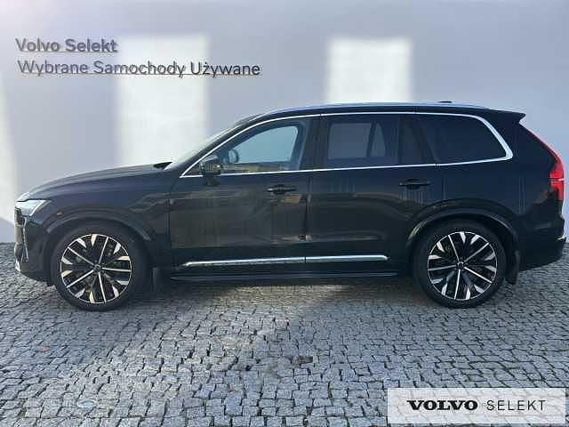 Używany Volvo XC90 250 KM (183 kW) 2025 Czarny SUV
