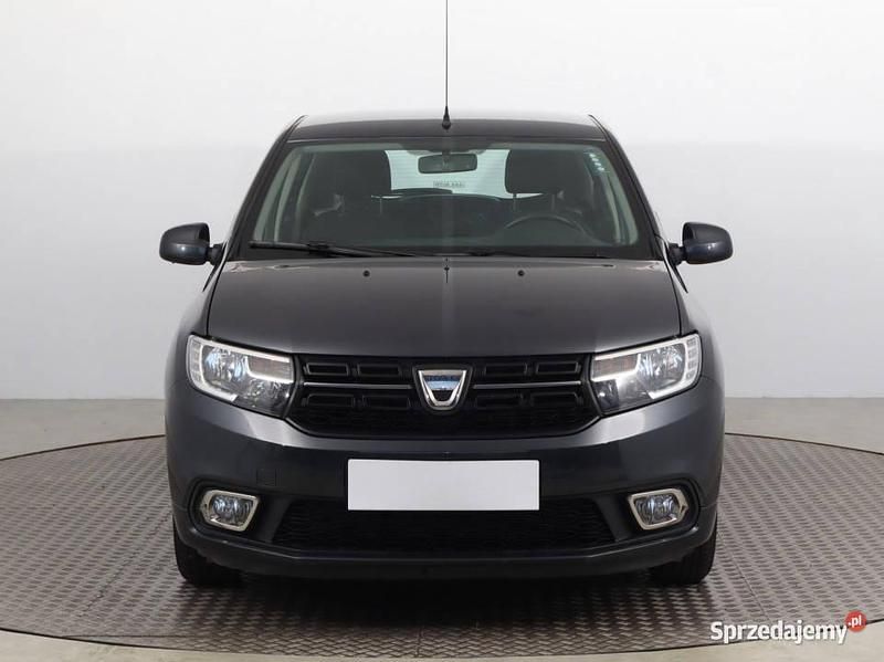 Szary Używany 2018 Dacia Sandero Hatchback | 32 499 zł (Uczciwa cena) - Obraz 1/4
