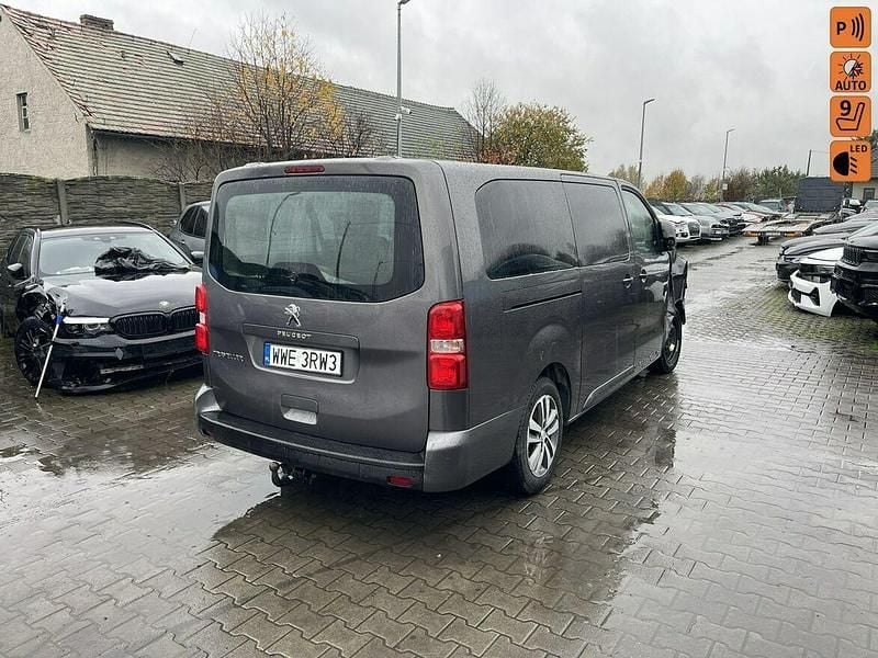 Czarny Używany 2017 Peugeot Traveller Van | 37 900 zł - Obraz 1/4