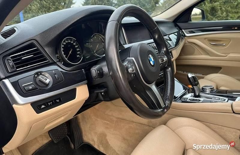 Brązowy Używany 2015 BMW 530 Luxury Line Kombi | 57 000 zł (Dobra cena) - Obraz 1/4