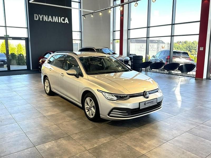Srebrny Używany 2022 VW Golf VIII R Kombi | 72 900 zł (Uczciwa cena) - Obraz 1/3