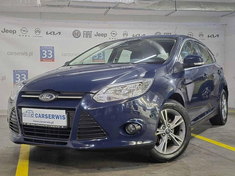 Niebieski ciemny Używany 2013 Ford Focus Hatchback | 18 900 zł (Uczciwa cena) - Obraz 1/4
