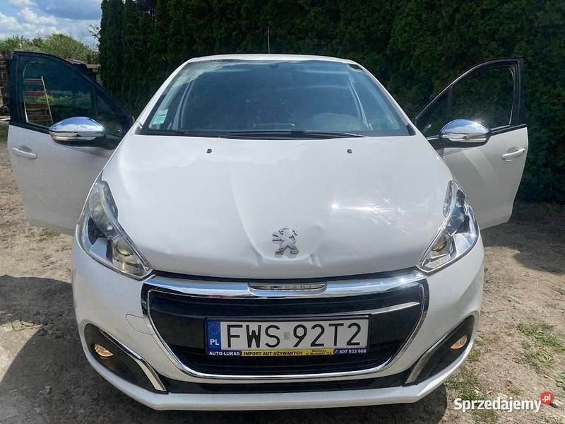 Używany 2015 Peugeot 208 Hatchback | 21 000 zł (Uczciwa cena) - Obraz 1/4