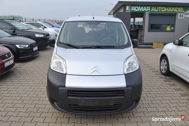 Srebrny Używany 2009 Citroën Nemo Minivan | 13 200 zł - Obraz 1/4