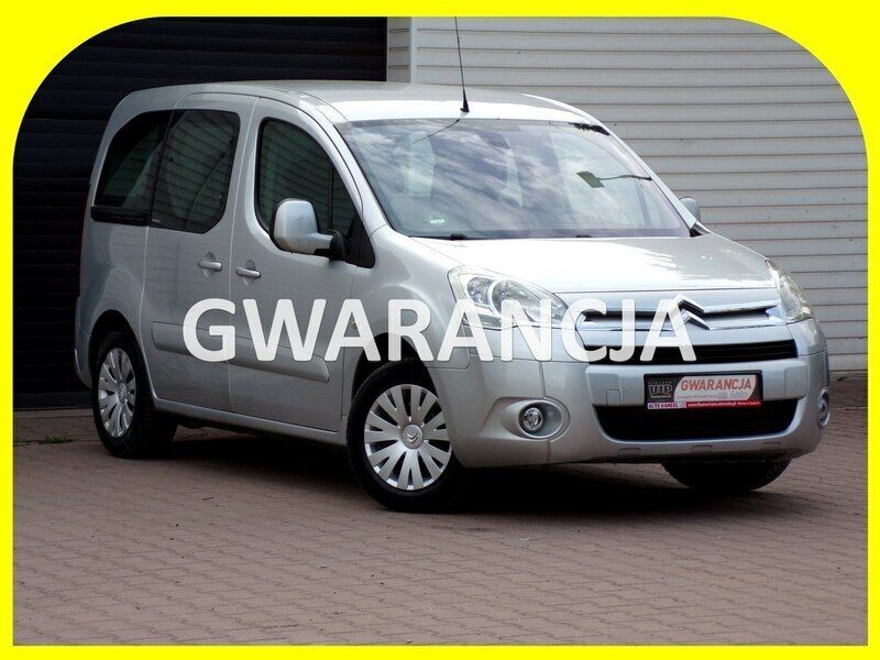 Srebrny Używany 2009 Citroën Berlingo Minivan | 18 900 zł (Dobra cena) - Obraz 1/4