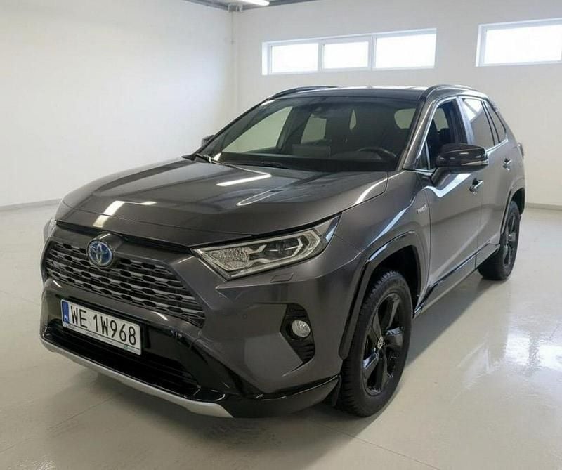 Używany Toyota RAV4 Hybrid 177 KM (130 kW) 2020 Szary (metalik) SUV