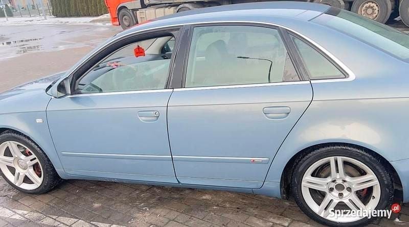 Używany Audi A4 S-Line 2007 Srebrny Sedan/Limuzyna