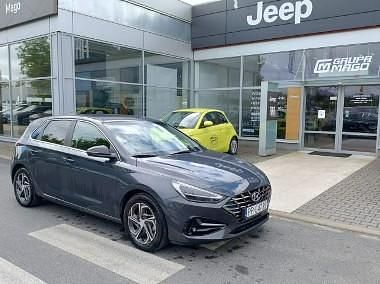 Używany Hyundai i30 120 KM (88 kW) 2022 Zielony (metalik) Sedan/Limuzyna