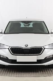 Używany Skoda Scala 95 KM (69 kW) 2023 Biały Hatchback