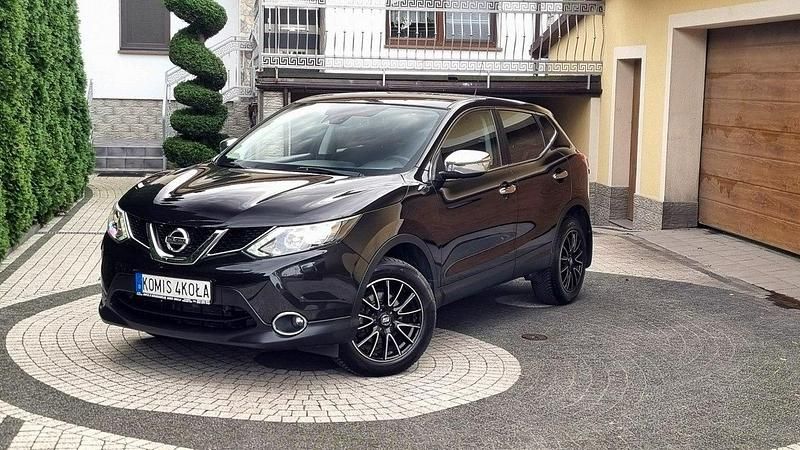 Czarny (metalik) Używany 2017 Nissan Qashqai SUV | 44 900 zł (Dobra cena) - Obraz 1/4