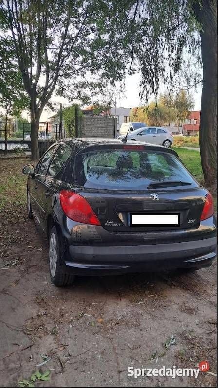 Używany Peugeot 207 2008 Czarny Hatchback