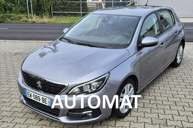 Srebrny (metalik, perła) Używany 2018 Peugeot 308 Hatchback | 23 999 zł - Obraz 1/4