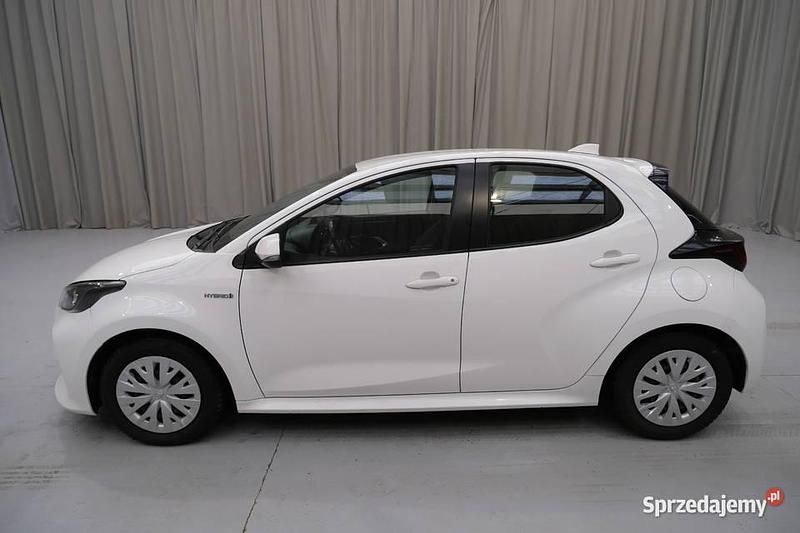 Używany 2021 Toyota Yaris Hybrid | 46 313 zł (Uczciwa cena) - Obraz 1/4
