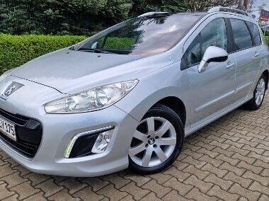 Inny kolor Używany 2012 Peugeot 308 Kombi | 14 900 zł (Uczciwa cena) - Obraz 1/4