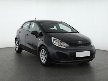 Szary Używany 2014 Kia Rio Hatchback | 29 999 zł (Uczciwa cena) - Obraz 1/4