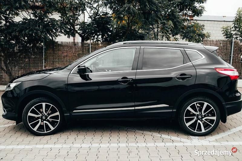 Czarny Używany 2014 Nissan Qashqai SUV | 45 900 zł (Uczciwa cena) - Obraz 1/4