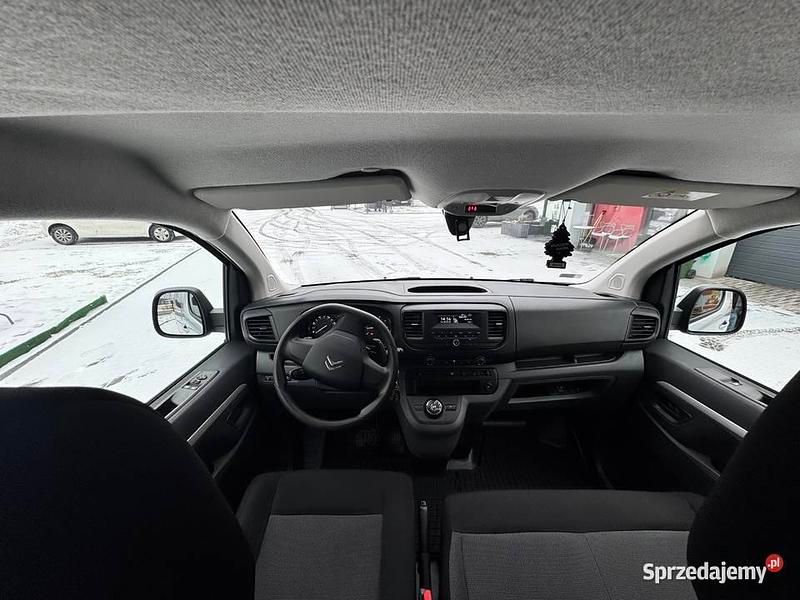 Używany Citroën Jumpy 2018 Srebrny Minivan