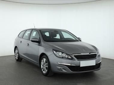 Używany Peugeot 308 99 KM (72 kW) 2016 Srebrny Kombi