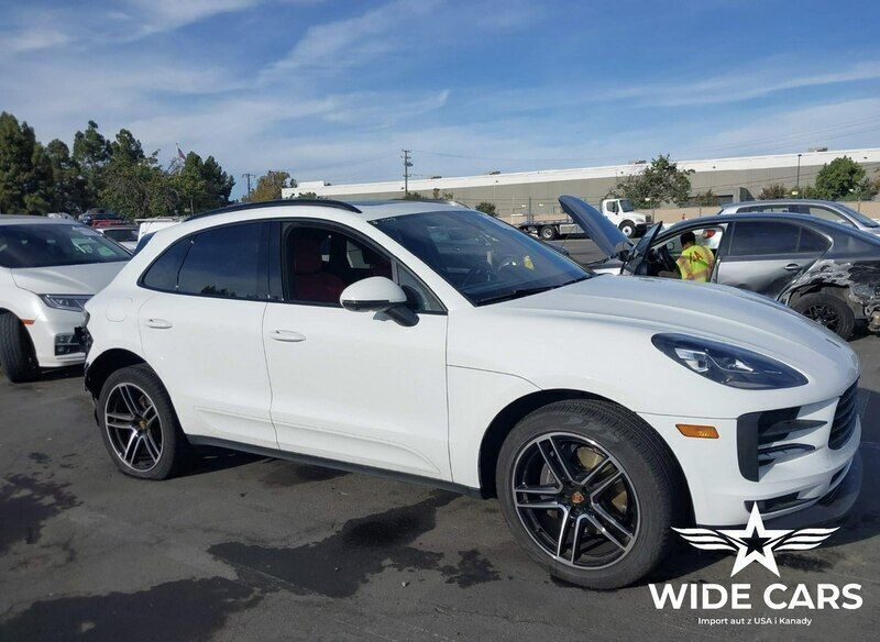 Biały Używany 2021 Porsche Macan Sport SUV | 127 700 zł - Obraz 1/4