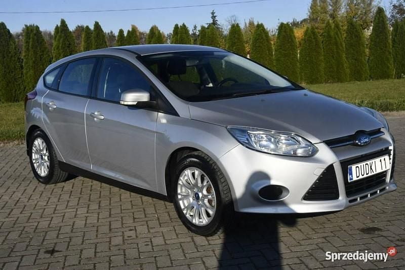 Srebrny Używany 2011 Ford Focus Hatchback | 20 900 zł (Uczciwa cena) - Obraz 1/4