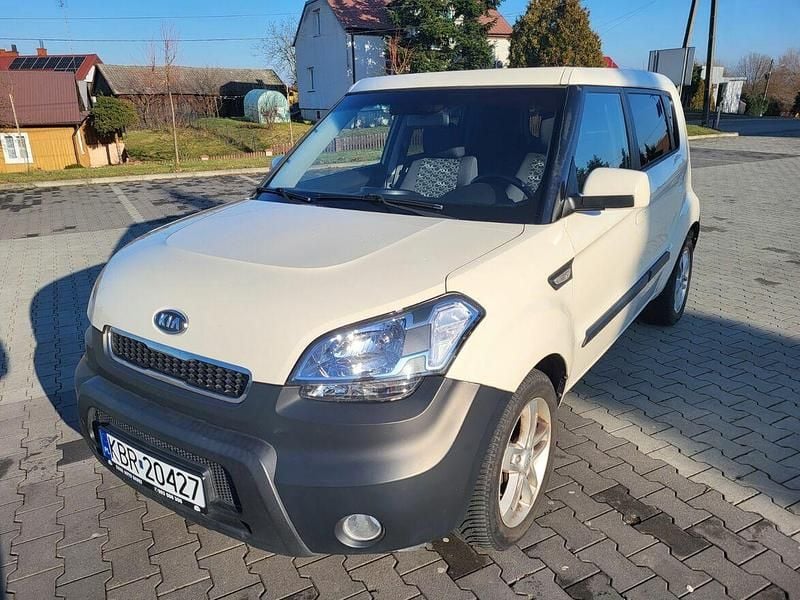 Inny kolor Używany 2010 Kia Soul SUV | 13 800 zł (Uczciwa cena) - Obraz 1/4