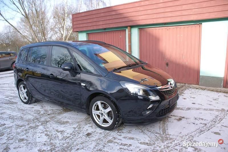 Używany Opel Zafira 2014 Minivan