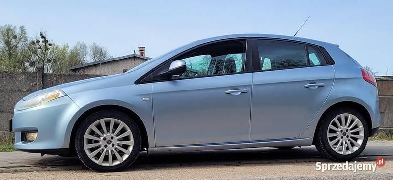 Używany 2008 Fiat Bravo Hatchback | 10 700 zł (Uczciwa cena) - Obraz 1/4