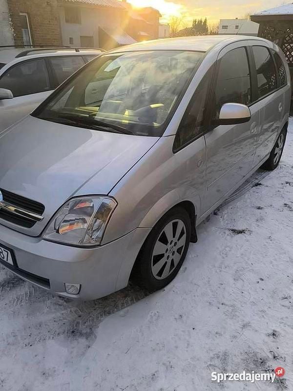 Srebrny Używany 2005 Opel Meriva Minivan | 5500 zł (Uczciwa cena) - Obraz 1/4