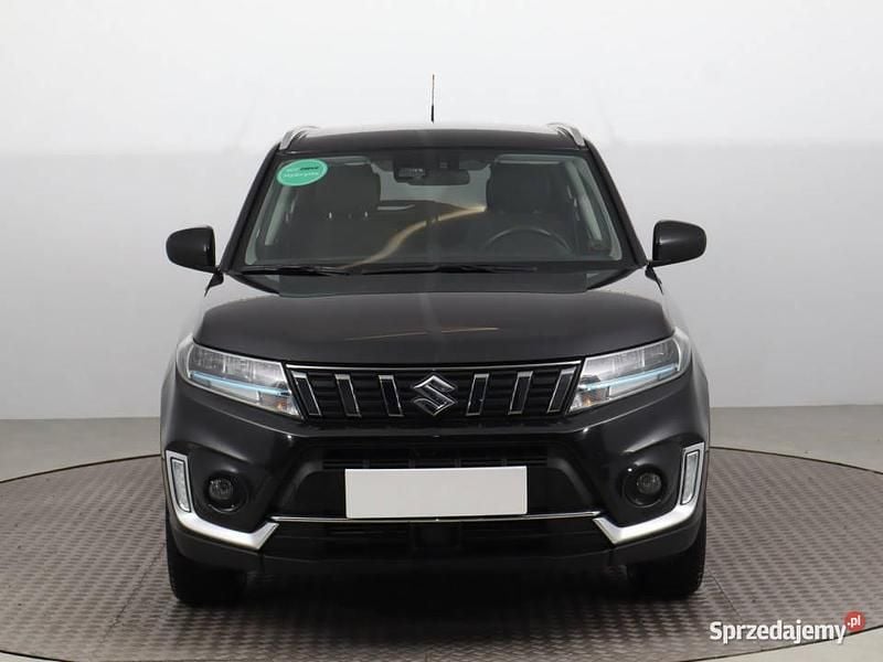 Czarny Używany 2022 Suzuki Vitara SUV | 79 999 zł (Uczciwa cena) - Obraz 1/4