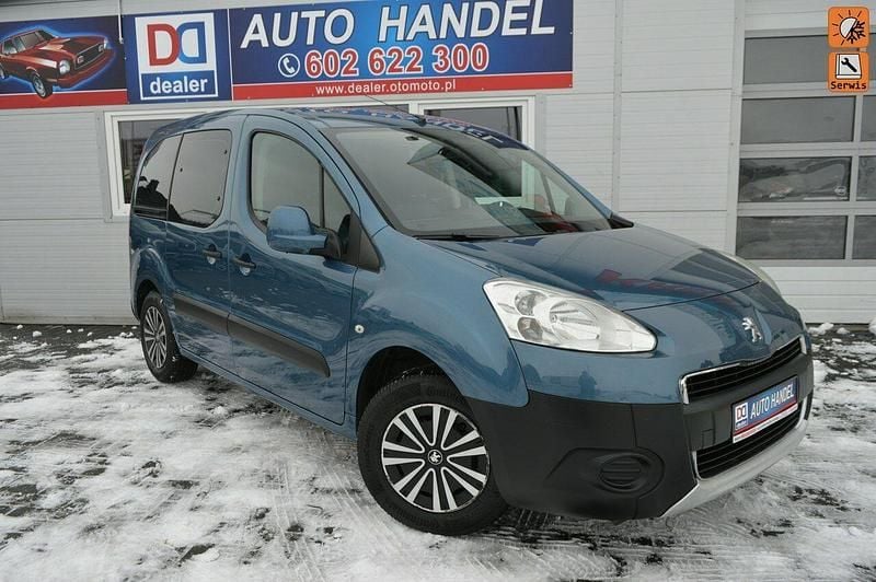 Używany Peugeot Partner Tepee 2012 Niebieski Minivan
