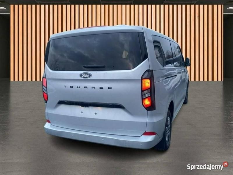 Nowe Ford Tourneo Custom Active 2025 Szary Van