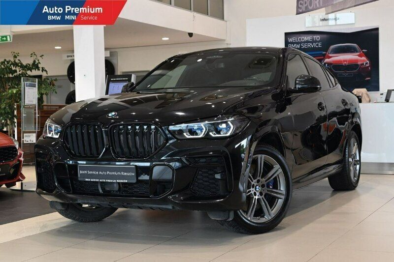 Czarny (metalik) Używany 2022 BMW X6 SUV | 307 900 zł (Uczciwa cena) - Obraz 1/4