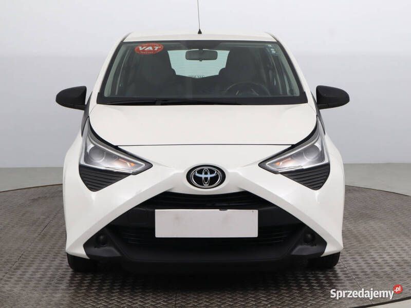 Biały Używany 2019 Toyota Aygo Hatchback | 27 999 zł (Dobra cena) - Obraz 1/4