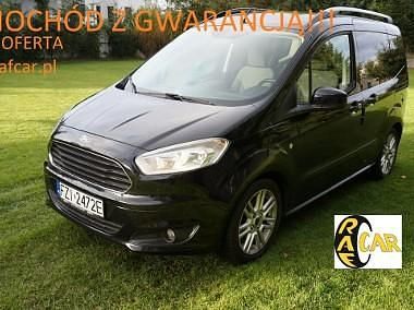Używany Ford Tourneo Courier 100 KM (73 kW) 2015 Czarny Minivan