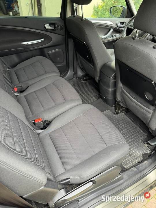 Używany 2010 Ford S-MAX S Minivan | 24 900 zł (Drogi) - Obraz 1/4