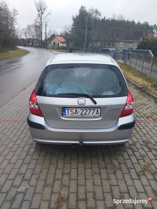 Używany Honda Jazz 2004 Srebrny Hatchback