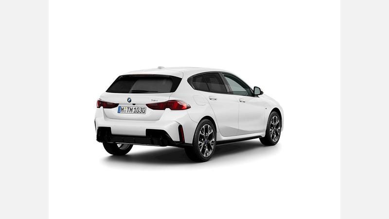 Używany BMW 118 Shadowline 150 KM (110 kW) 2025 Biel alpejska Hatchback