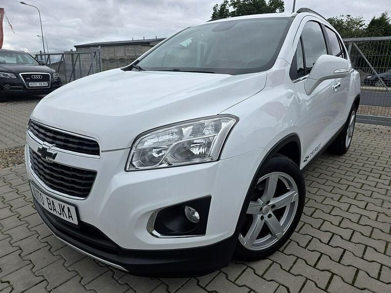 Biały (metalik) Używany 2014 Chevrolet Trax SUV | 34 900 zł (Uczciwa cena) - Obraz 1/4
