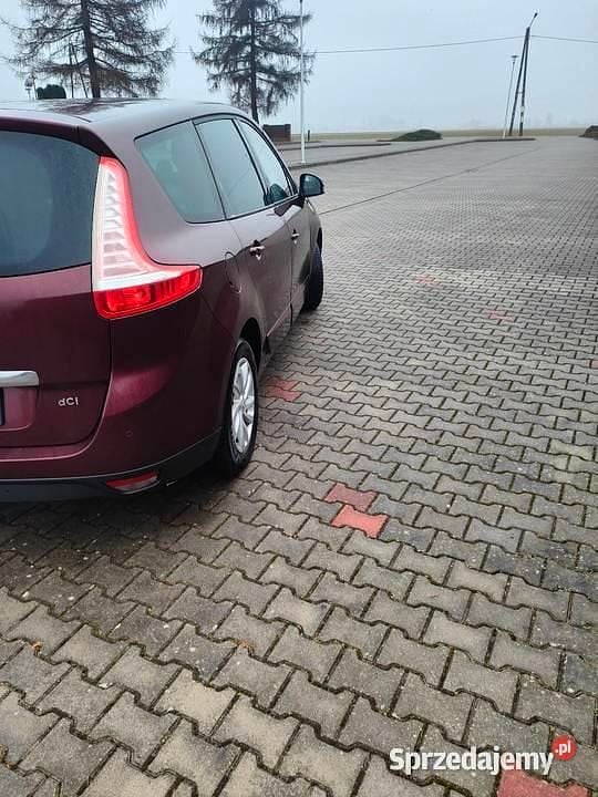 Używany Renault Grand Scénic III 2013 Bordowy Minivan