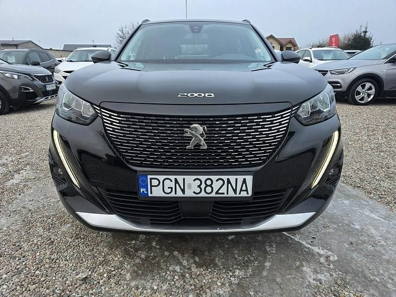 Używany Peugeot 2008 131 KM (96 kW) 2021 Czarny SUV