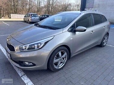 Inny kolor Używany 2013 Kia Ceed Sedan/Limuzyna | 32 900 zł (Dość drogi) - Obraz 1/4