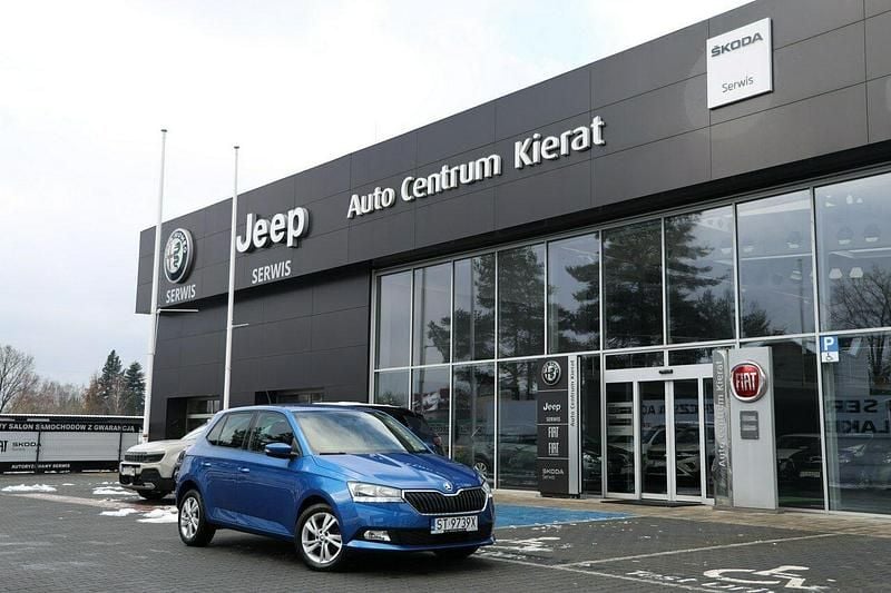 Używany Skoda Fabia Ambition 110 KM (80 kW) 2020 Niebieski Hatchback