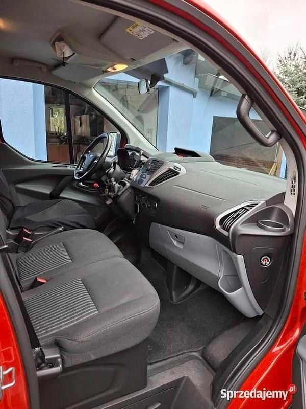 Używany Ford Transit Custom 80 KM (58 kW) 2017