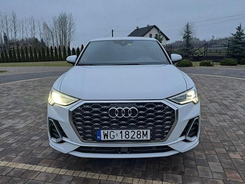 Używany Audi Q3 Sportback Ambiente 152 KM (111 kW) 2020 Biały (metalik) SUV
