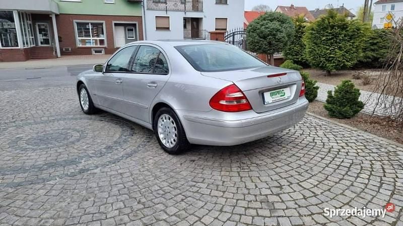 Srebrny Używany 2003 Mercedes A200 Sedan/Limuzyna | 19 900 zł - Obraz 1/4