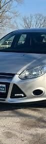 Używany Ford Focus 115 KM (84 kW) 2014 Inny kolor Sedan/Limuzyna