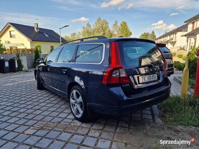 Granatowy Używany 2011 Volvo V70 Kombi | 21 000 zł (Dobra cena) - Obraz 1/4