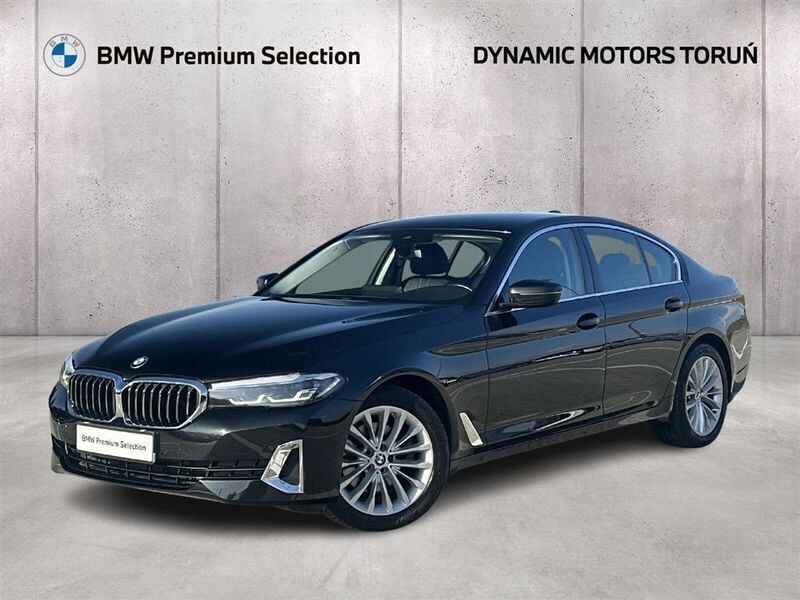Czarny szafir metalizowany Używany 2021 BMW 520 Luxury Line Sedan/Limuzyna | 159 000 zł (Drogi) - Obraz 1/3