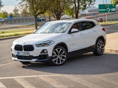 Biały Używany 2019 BMW X2 SUV | 114 900 zł (Dość drogi) - Obraz 1/4